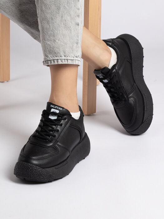 Кросівки жіночі чорні екошкіра платформа демісезон black-M