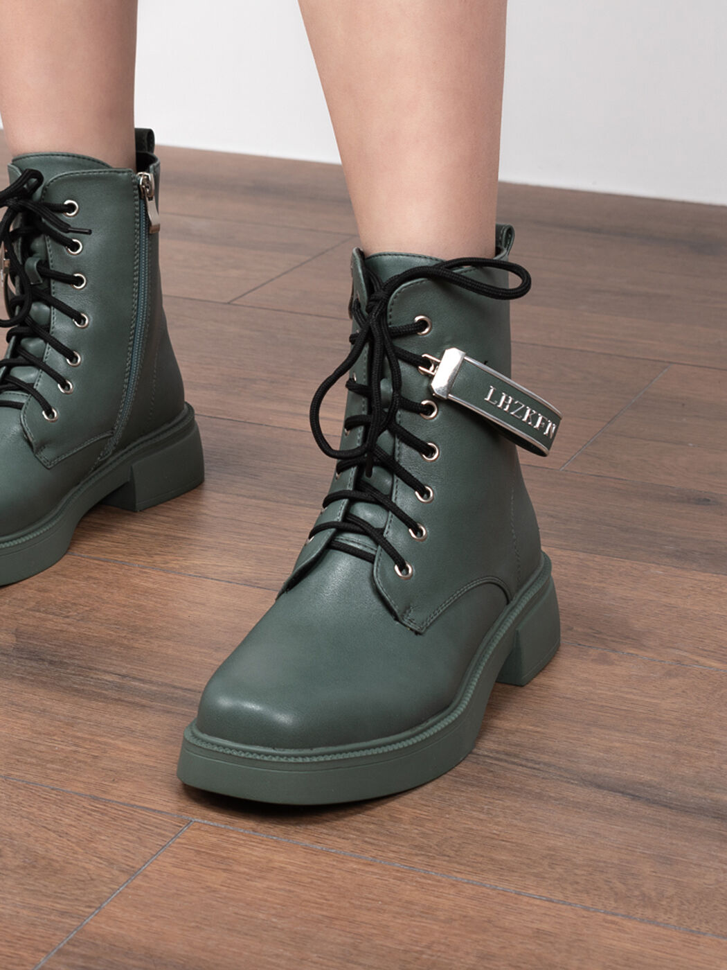 Ботинки женские зеленые экокожа каблук устойчивый демисезон вид 0